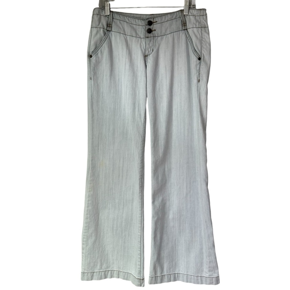 BCBGeneration Vintage 90s Light Denim Wide Leg Flare Jeans, 28